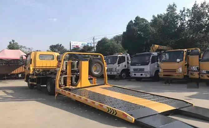 青山区汽车中途维修案例